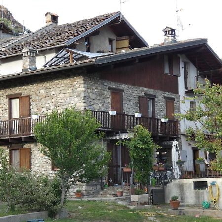 La Maisonnette De Larey Aosta Zewnętrze zdjęcie